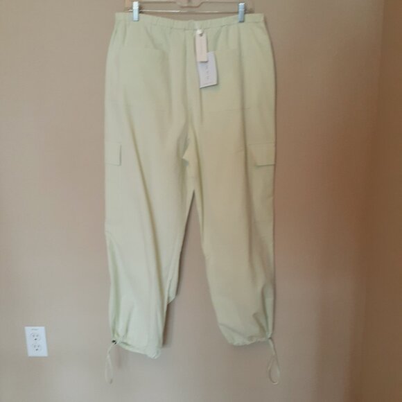 WAYF Drawstring Cargo Pants NWT - Picture 5 of 16